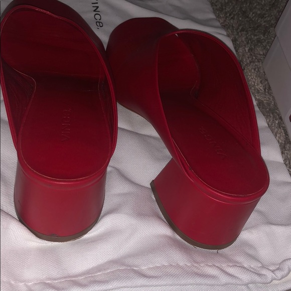 Vince Cachet Mules - Picture 7 of 8